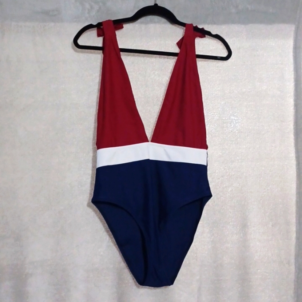 Unbranded One Piece Swimsuit Plunging Neckline Multicolor Slimming Size L.
